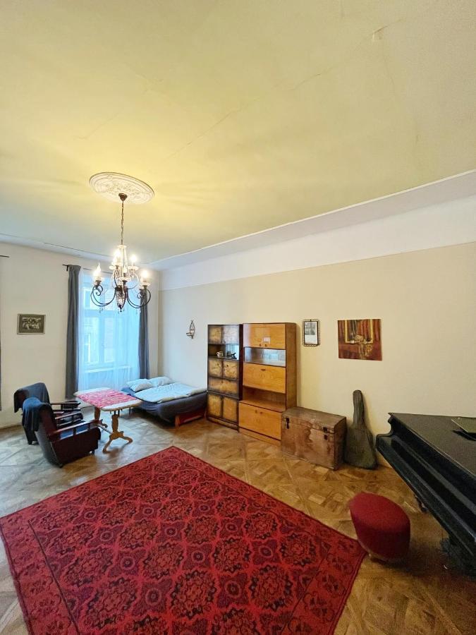 Old Town Rooms Wielopole Krasków Εξωτερικό φωτογραφία