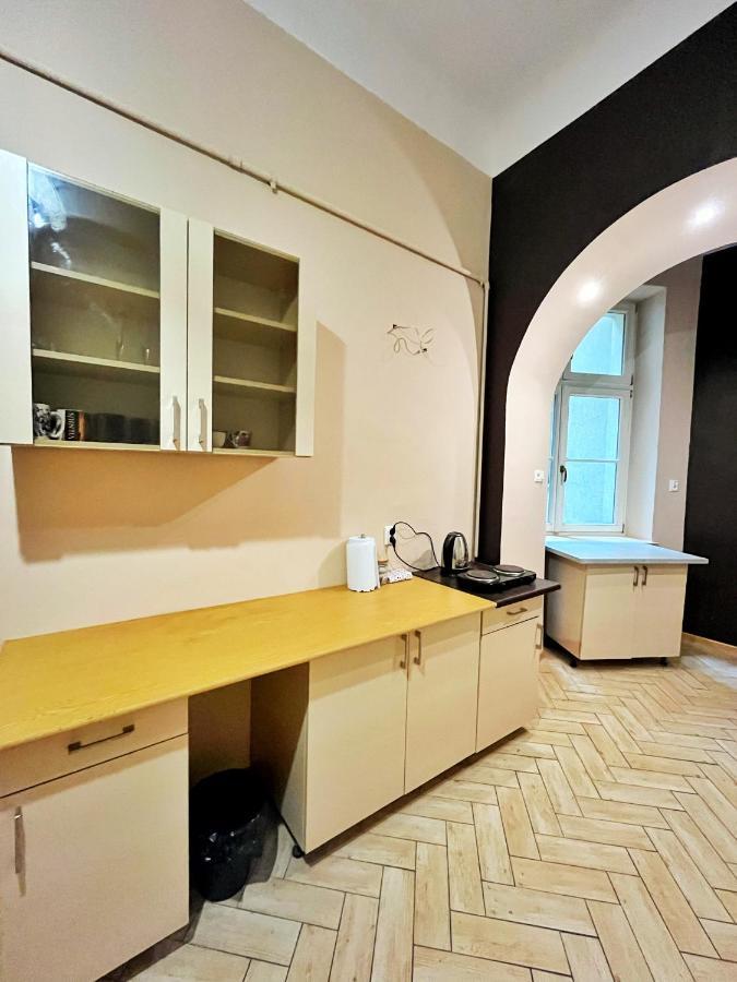 Old Town Rooms Wielopole Krasków Εξωτερικό φωτογραφία