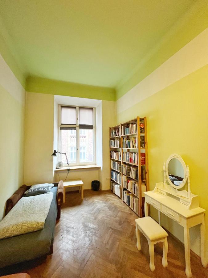 Old Town Rooms Wielopole Krasków Εξωτερικό φωτογραφία